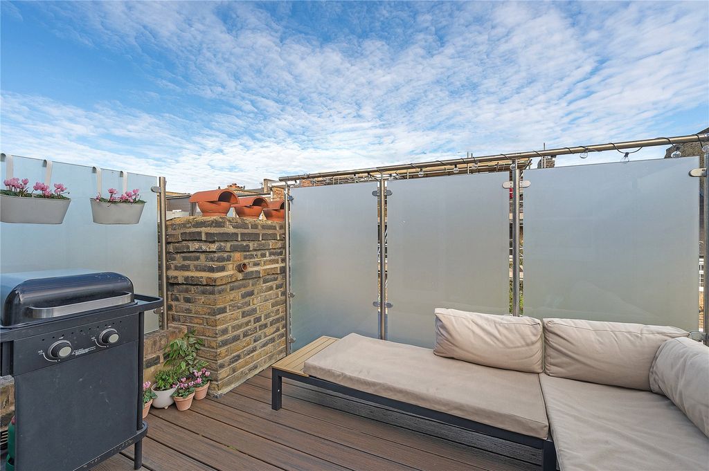 Property photo 3 of 10 Picture No. 66