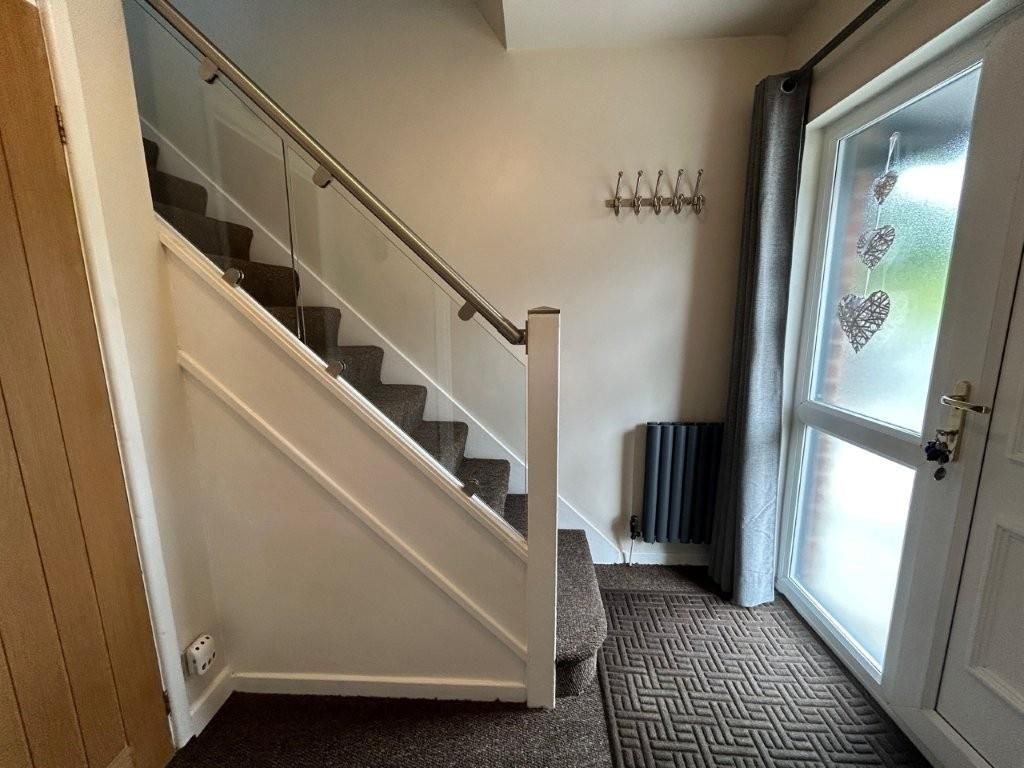 Property photo 2 of 16 Hall.Jpg