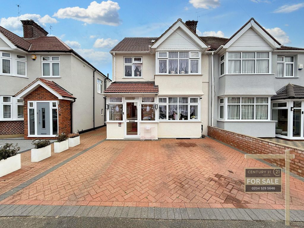 Property photo 1 of 22