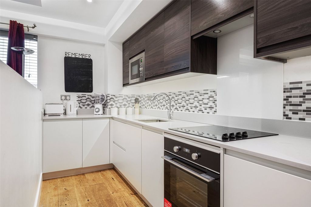 Property photo 2 of 11 Picture No. 07