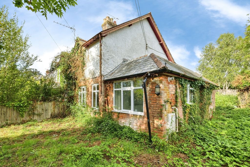 Property photo 1 of 11 Pbox-Img.Jpg