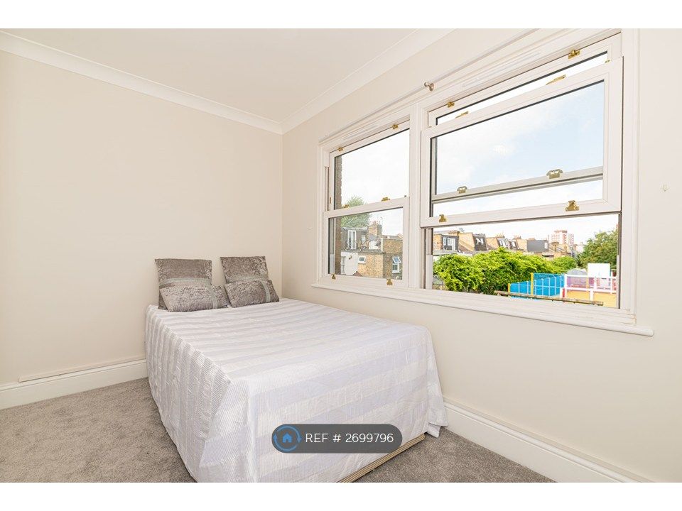 Property photo 3 of 19 Bedroom 1