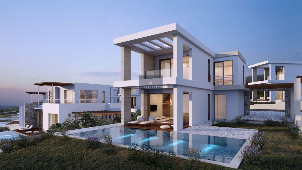 Property photo 3 of 8