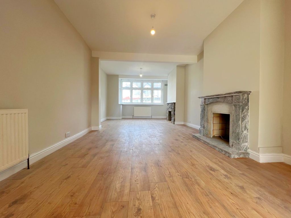 Property photo 1 of 15 B73Af028-c0F1-40Fb-A078-A04Dafa8Aafc.Jpg