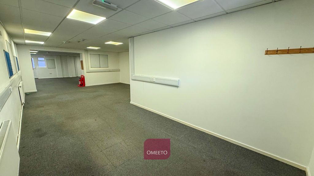 Property photo 1 of 6 Office To Rent