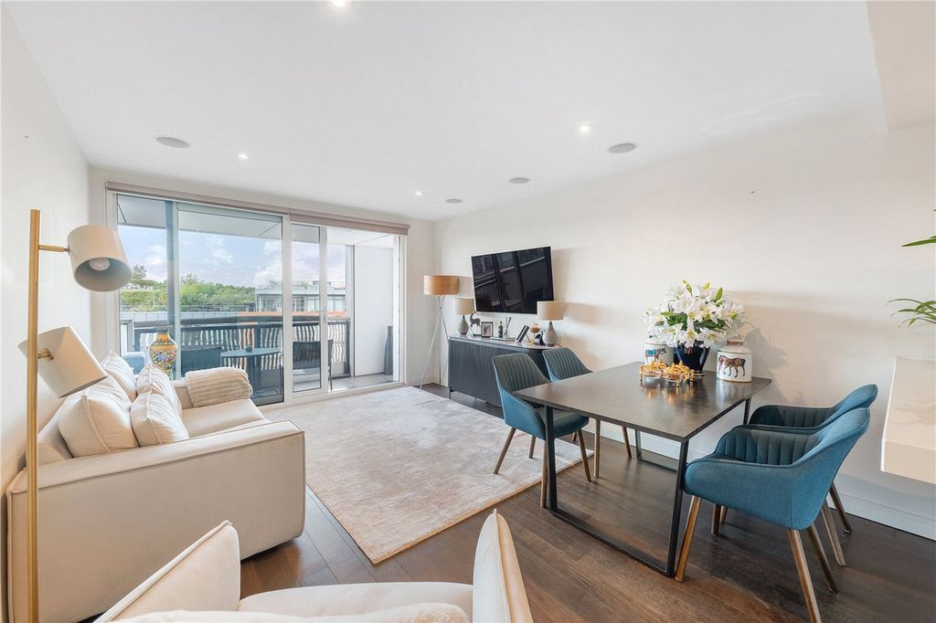 Property photo 1 of 14 Reception Room