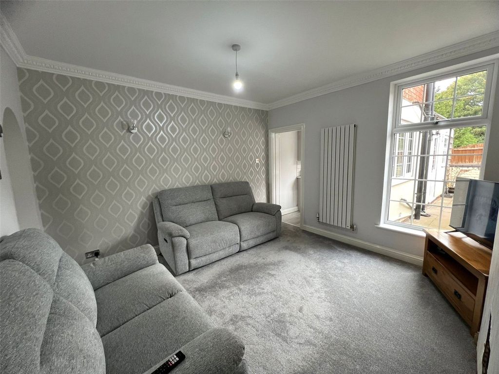 Property photo 3 of 22 Picture No. 26