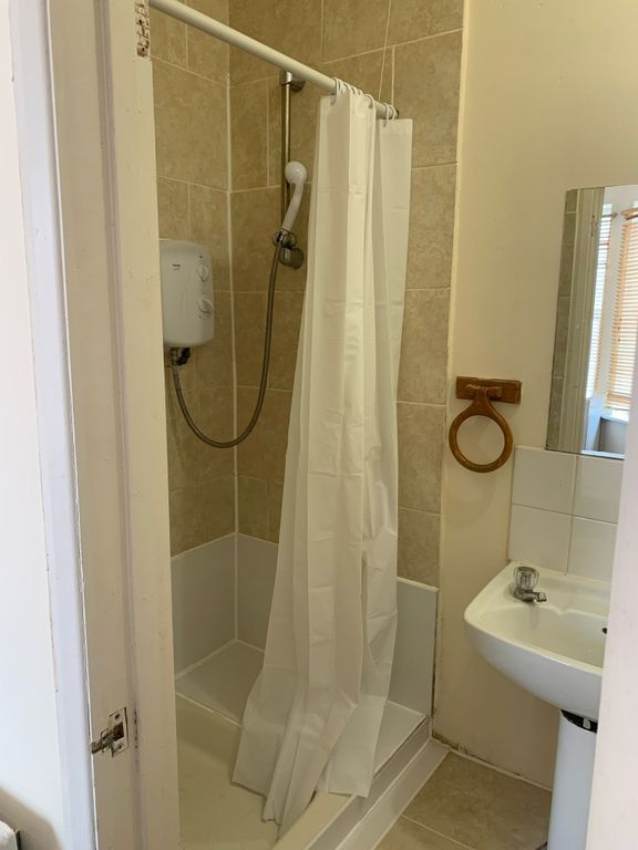 Property photo 2 of 3