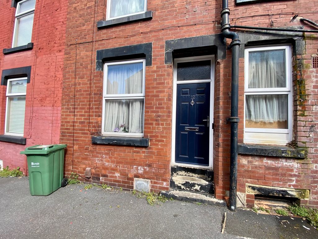 Property photo 1 of 6