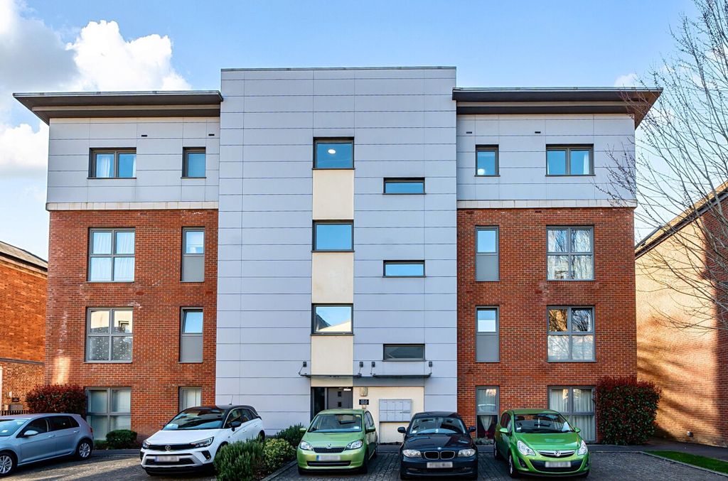 Property photo 1 of 15