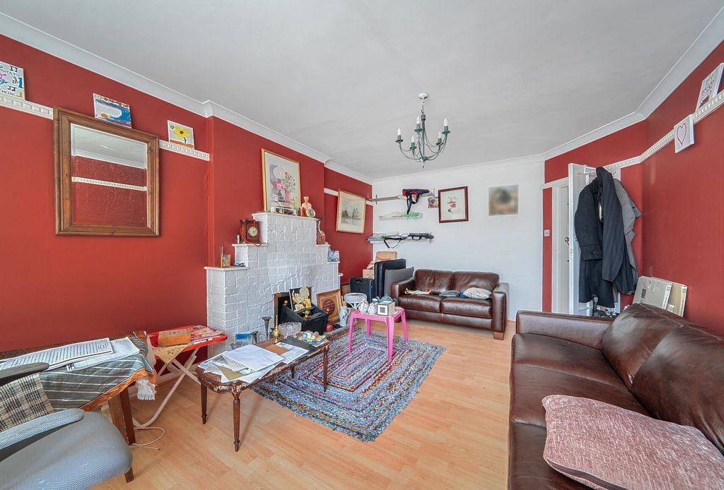 Property photo 3 of 10 1480972-4-6A354cd...
