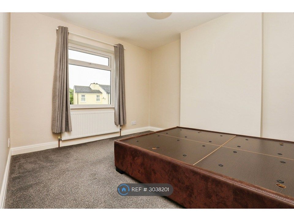 Property photo 3 of 26