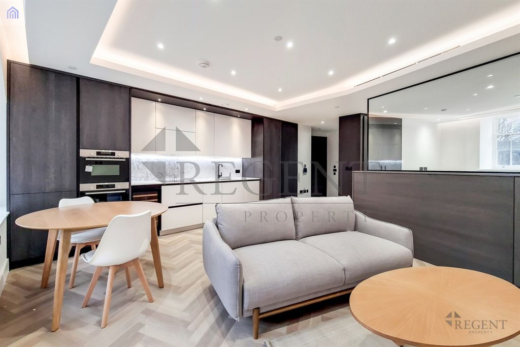 Property photo 1 of 9 Reception