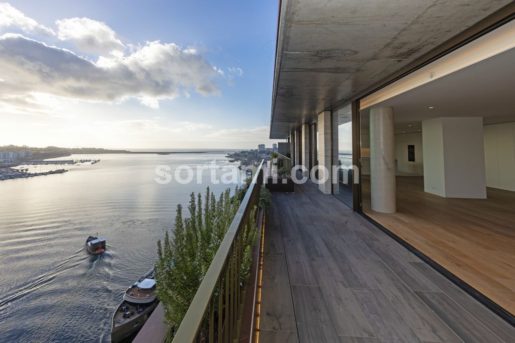 Property photo 1 of 53