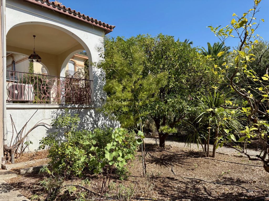 Property photo 3 of 28