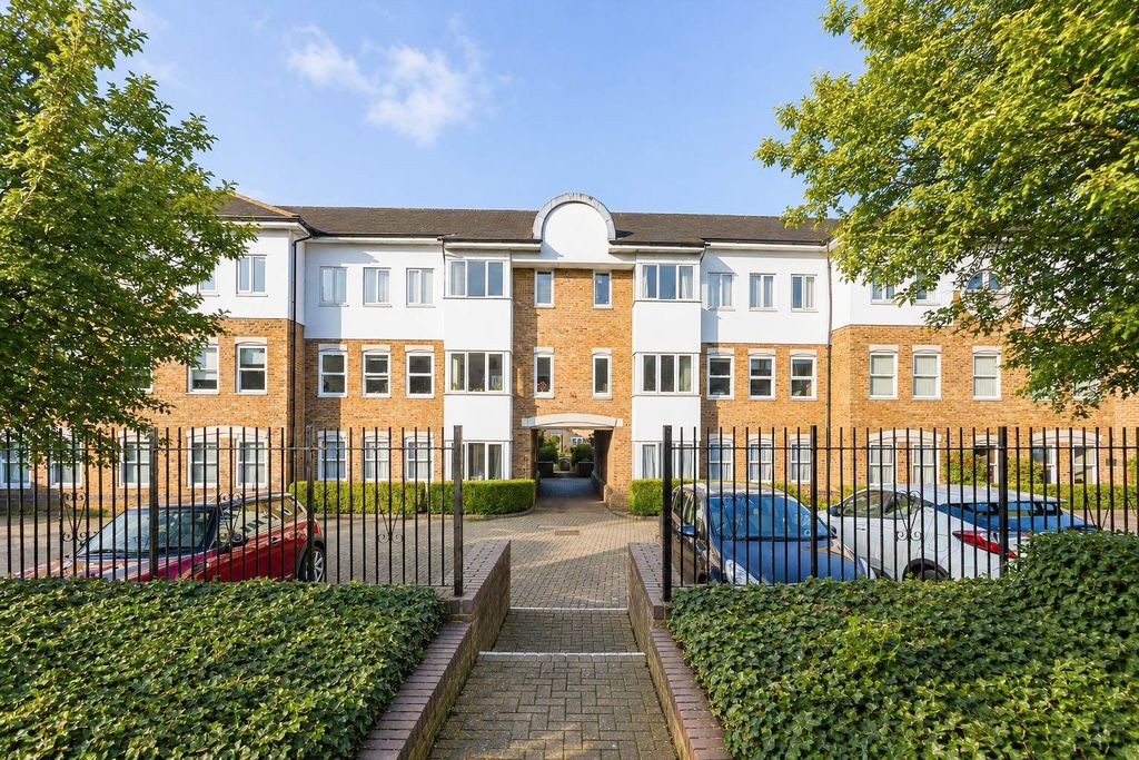 Property photo 1 of 17 3.Jpg