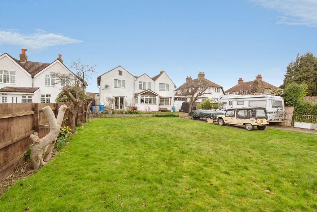 Additional image 18 of 5 bed detached house for saleGlebe Road, Letchworth Garden City SG6