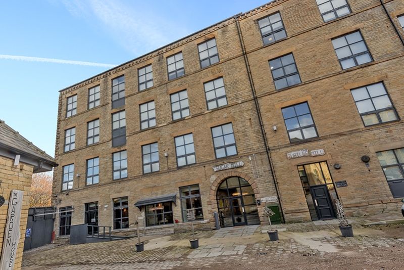 Property photo 2 of 12