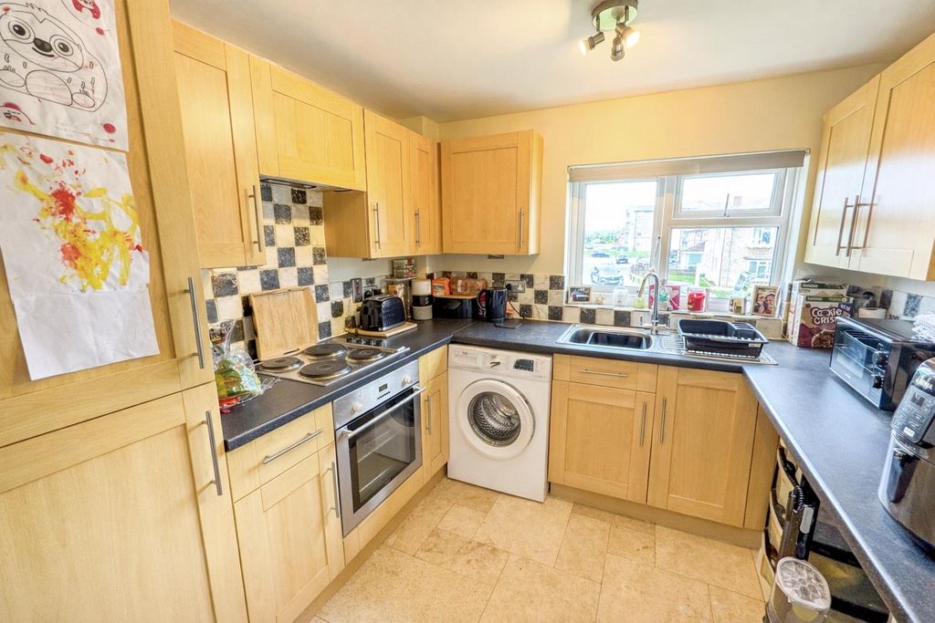 Additional image 6 of 2 bed flat for saleNewark Drive, Corby NN18