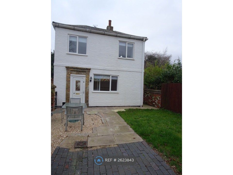 Property photo 2 of 29