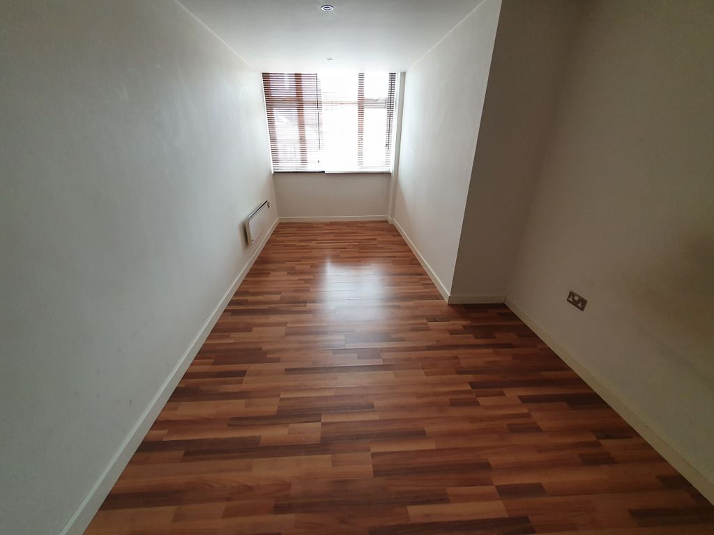 Property photo 3 of 4 Bedroom 1