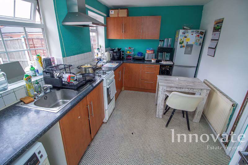 Property photo 3 of 7 Photo 2
