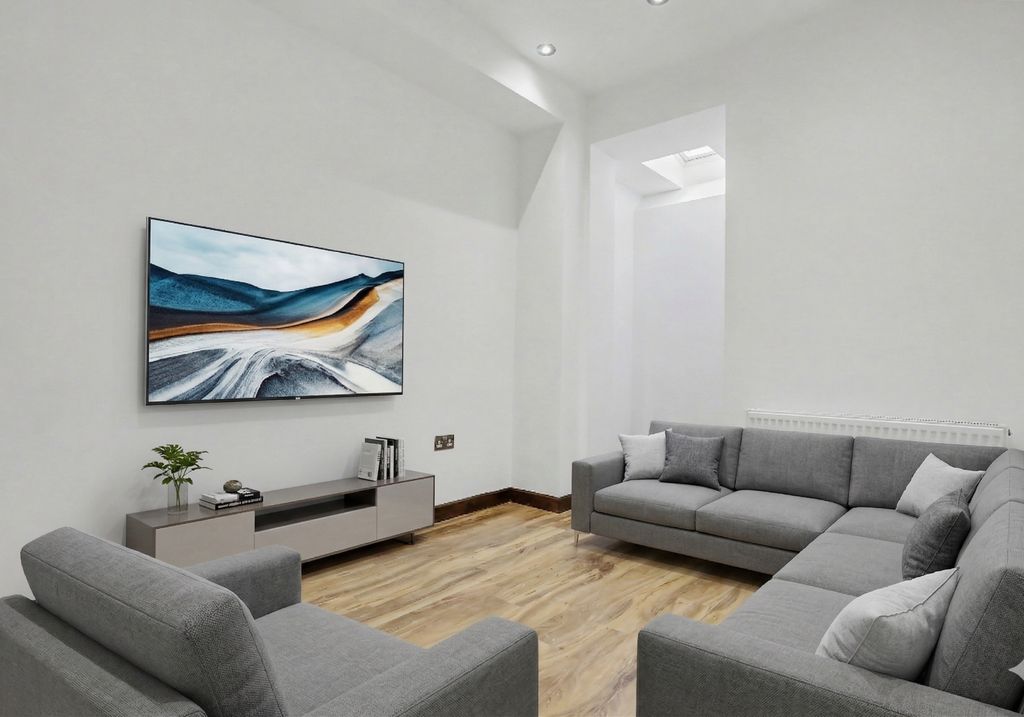 Property photo 2 of 22 Living Room 2