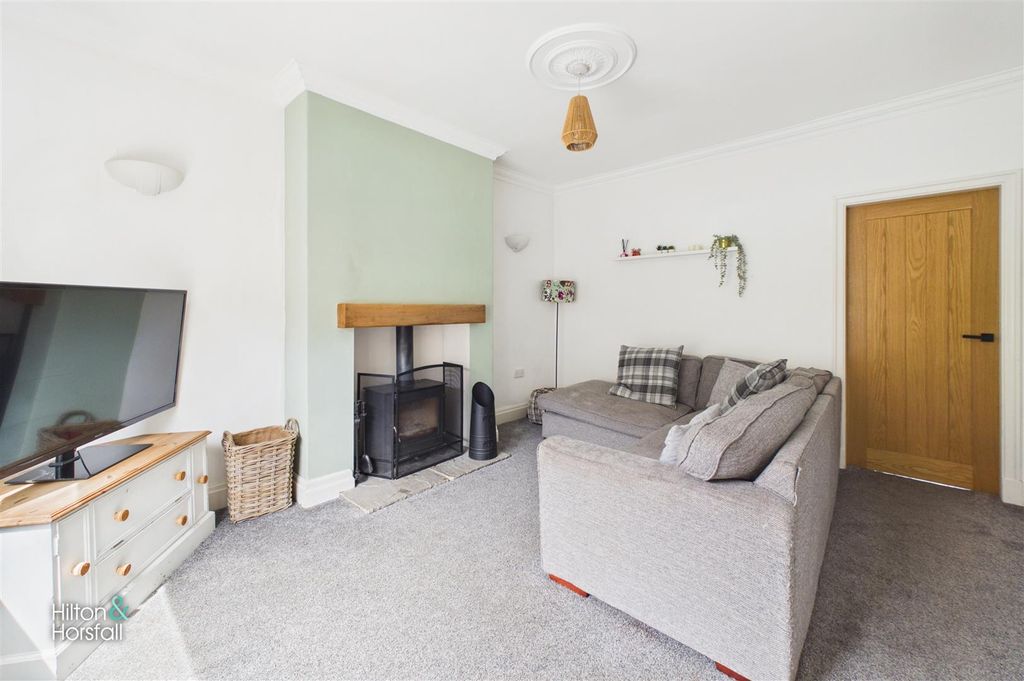 Property photo 2 of 15 Sefton Street