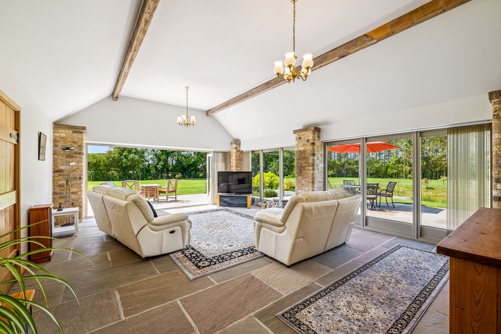 Property photo 2 of 41 76