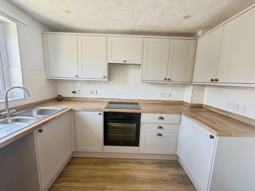 Property photo 2 of 7 Pbox-Img.Jpg