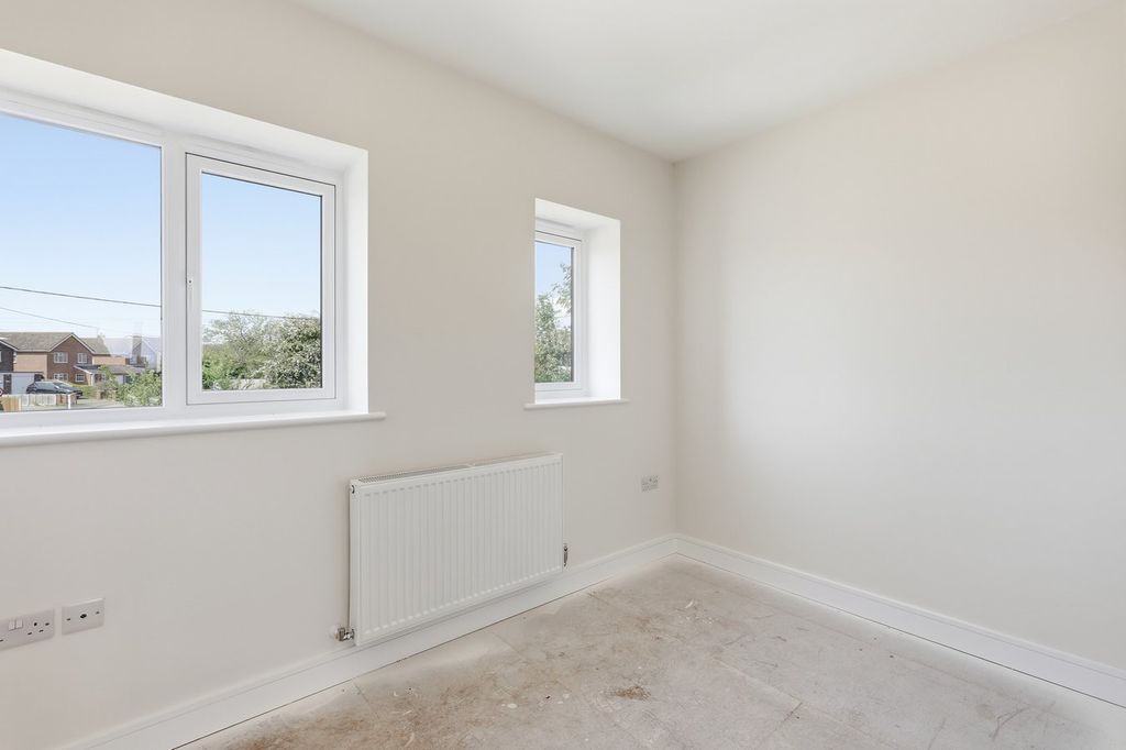 Additional image 15 of 4 bed detached house for saleOakley Gardens, Little Oakley, Harwich CO12