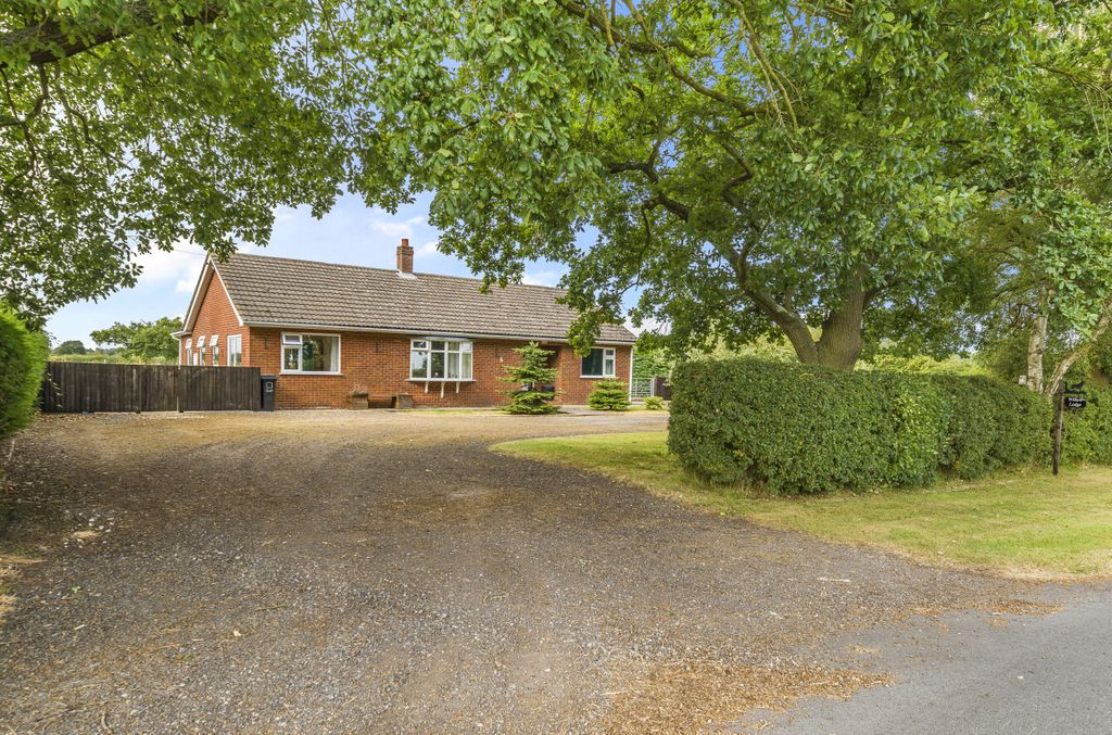 Property photo 1 of 25