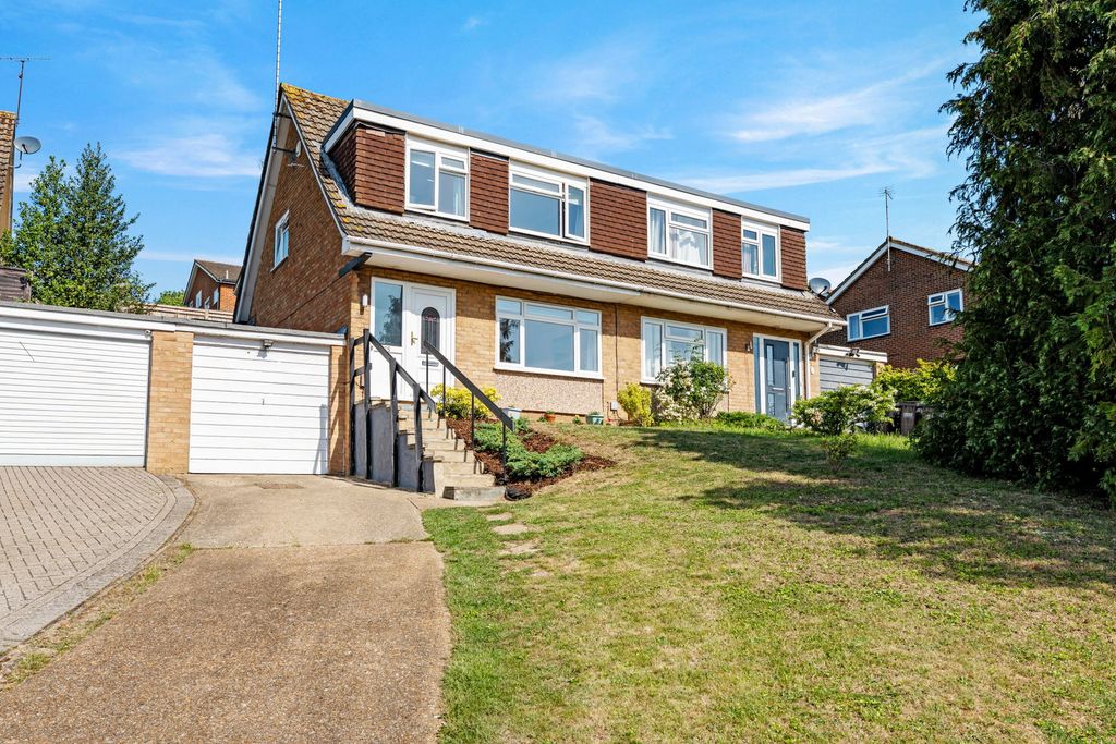Property photo 1 of 23