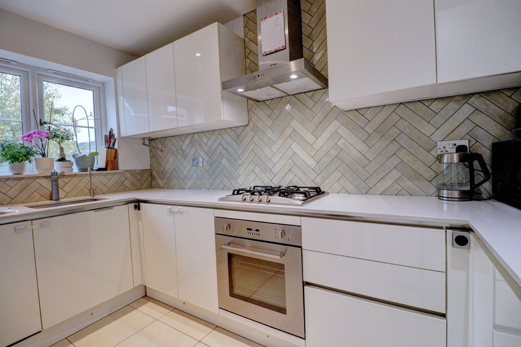 Property photo 3 of 18 Picture No. 49