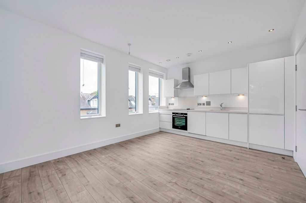 Property photo 1 of 7 Kfh_Flat_14_St_Andre
