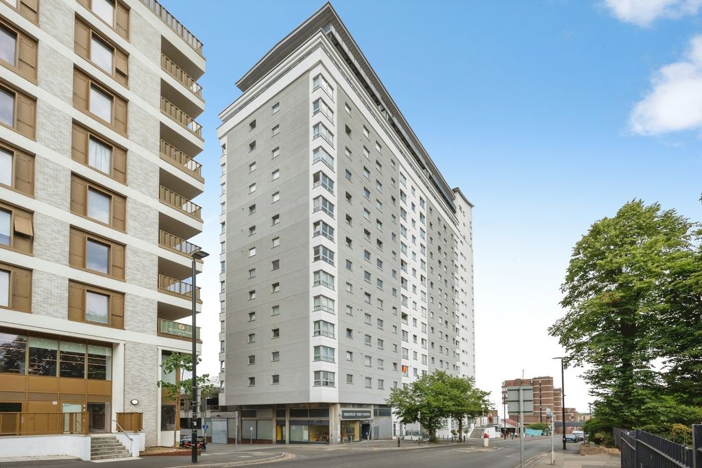 Property photo 1 of 10 Pbox-Img.Jpg