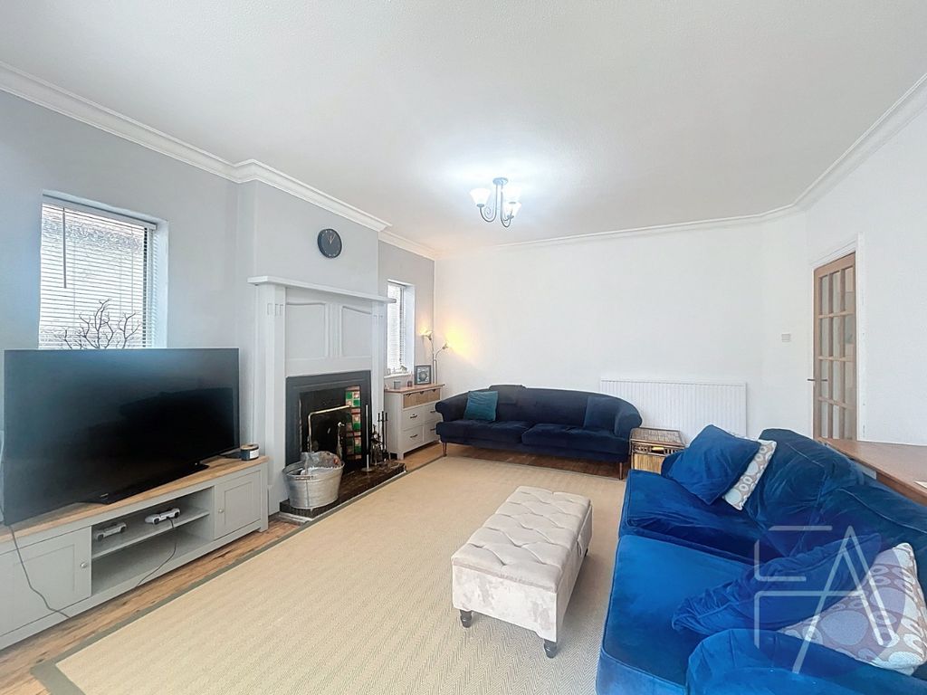 Property photo 3 of 20 4422582