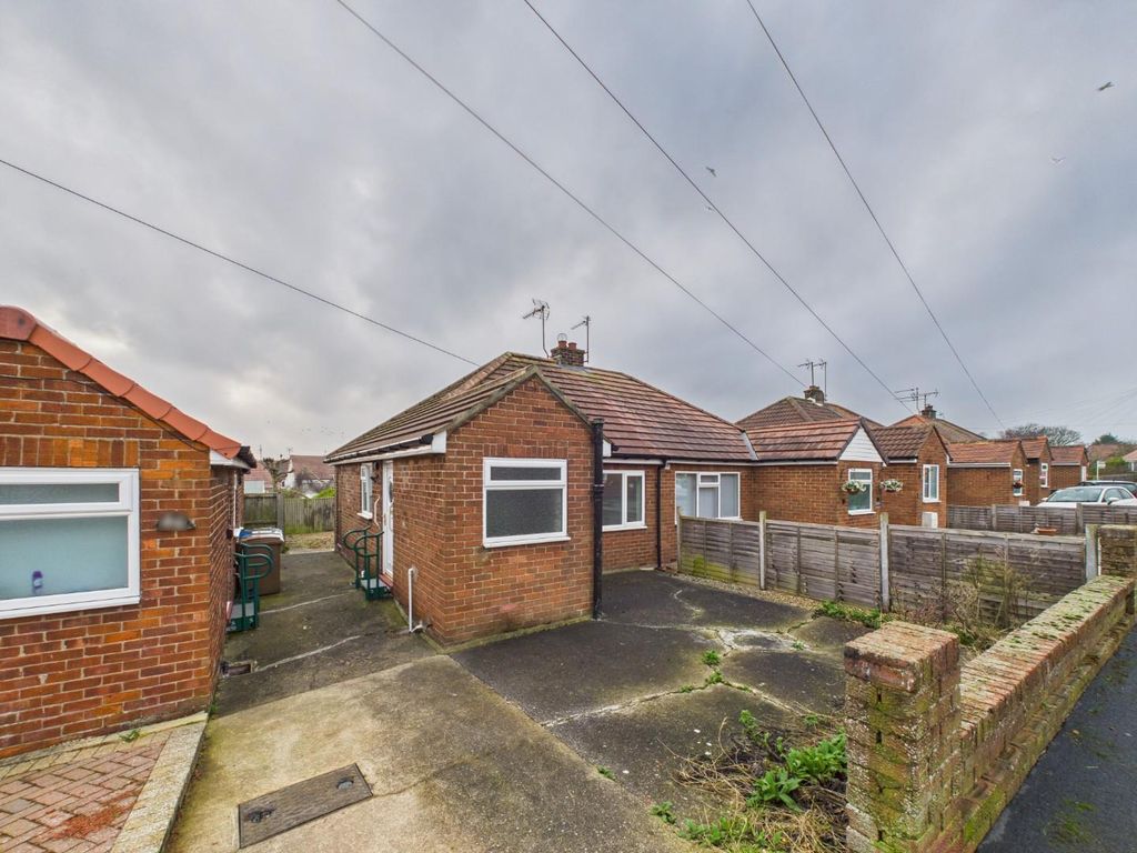 Property photo 2 of 16 Front Exterior