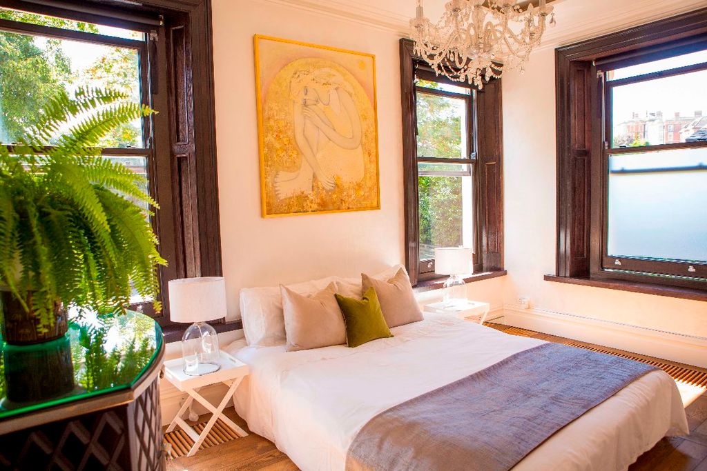 Property photo 3 of 8