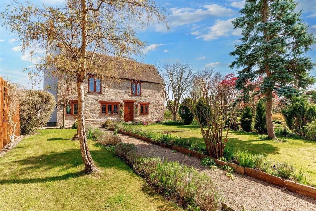 Property photo 2 of 31 Image