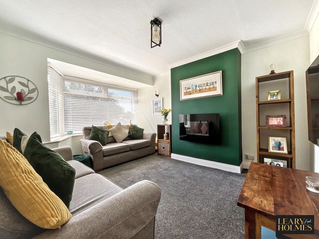 Property photo 2 of 23