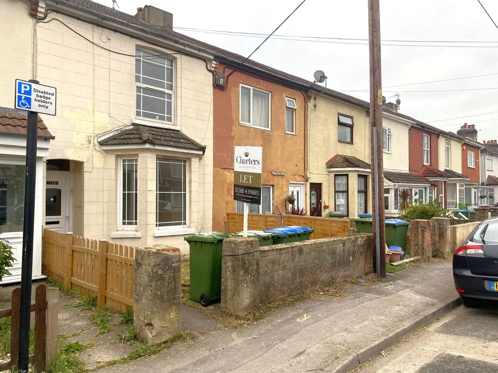 Property photo 1 of 6 Picture No. 09