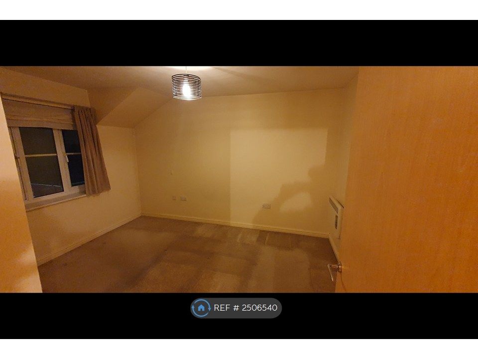 Property photo 2 of 6 Double Room (Door)
