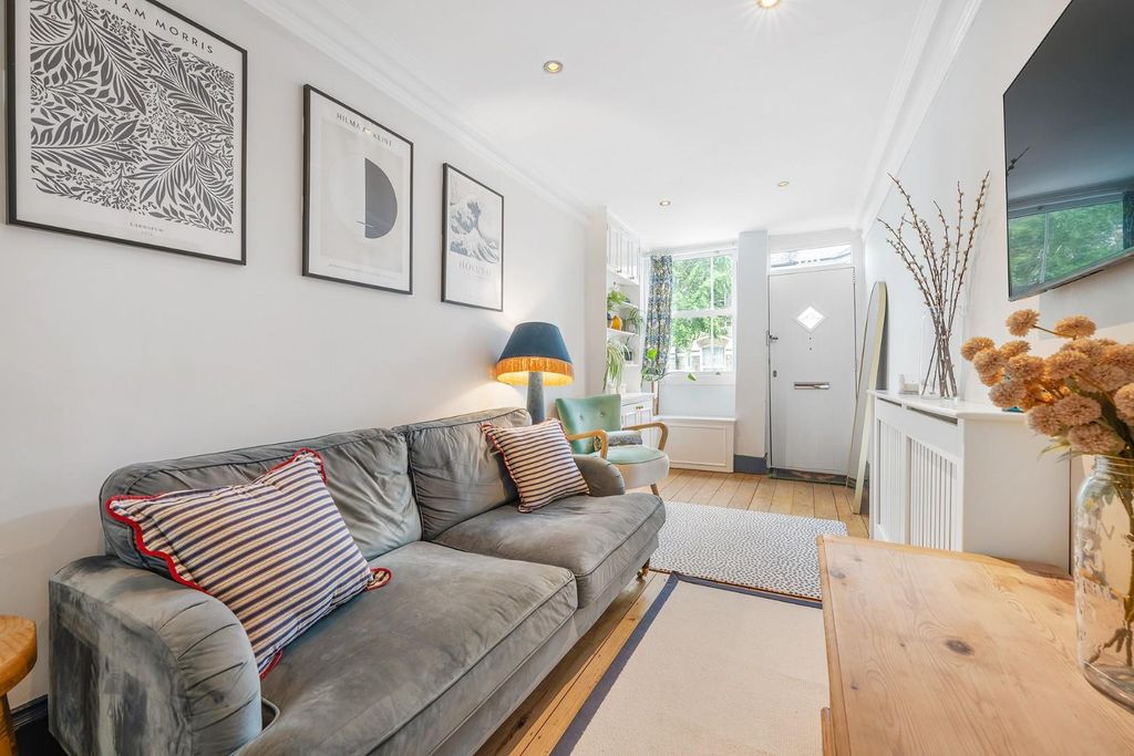 Property photo 3 of 11 Reception (2).Jpg