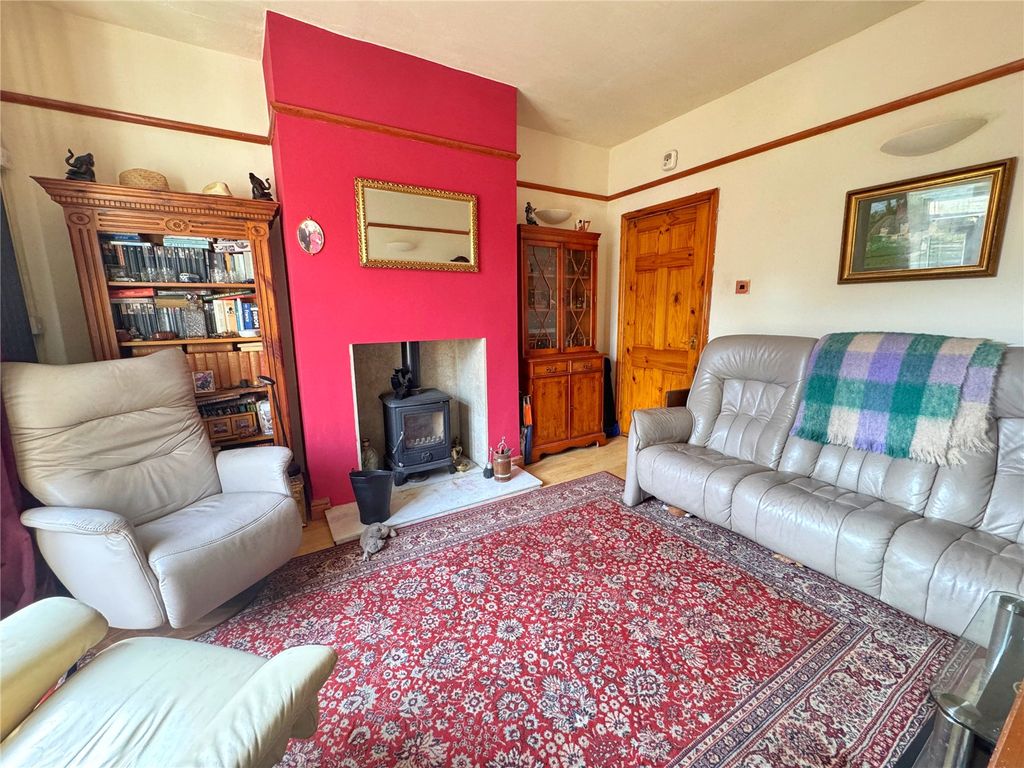 Property photo 2 of 16 Picture No. 03