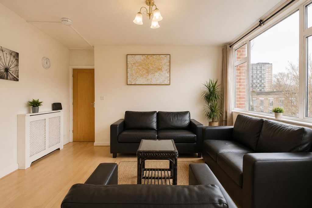 Property photo 2 of 10 2