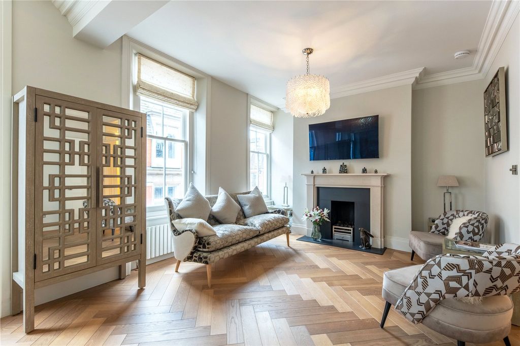 Property photo 3 of 12 Reception Room