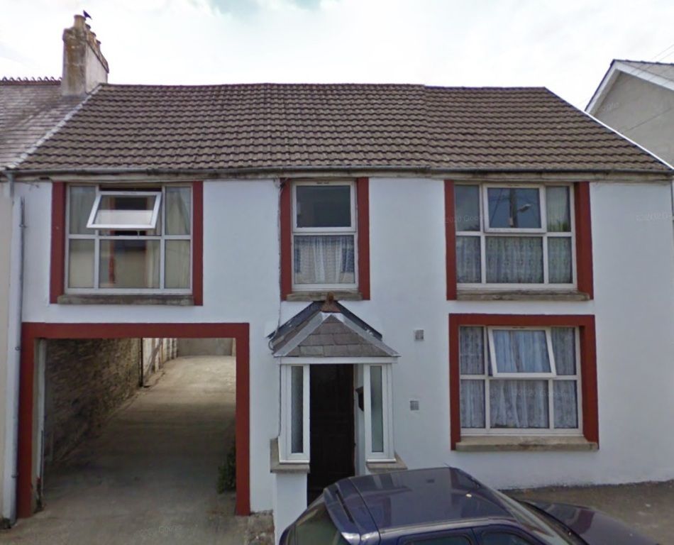 Property photo 1 of 5