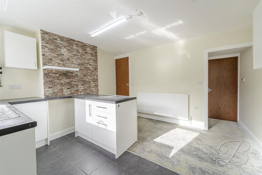 Property photo 3 of 18 Ccltd-17.Jpg