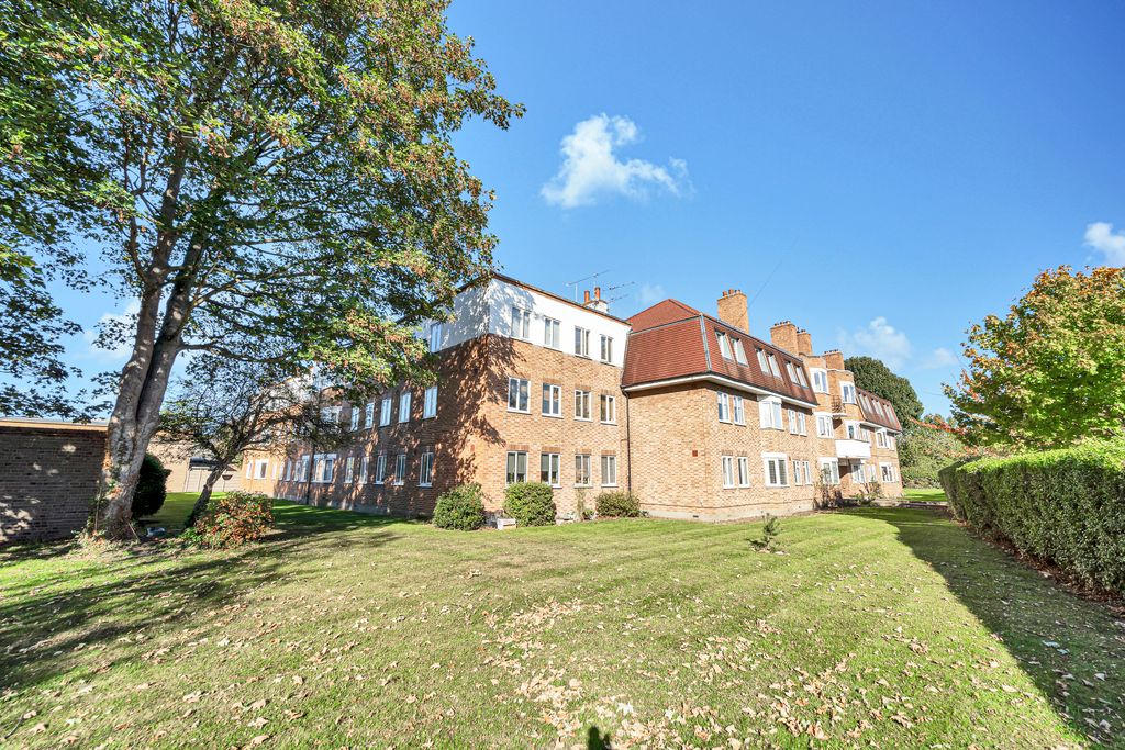 Property photo 1 of 9 Dsc08166